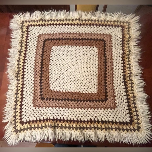Vintage crocheted knit blanket afghan granny hand knit brown cream white 42X44 - Picture 4 of 5